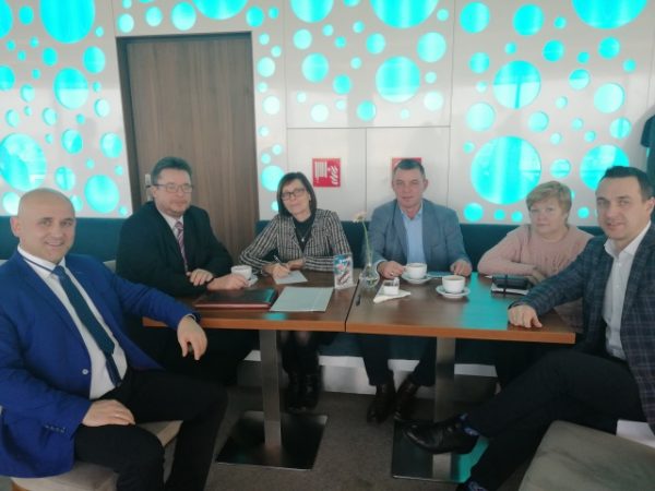 Partnergemeinde-Tychowo-Amt-Neverin