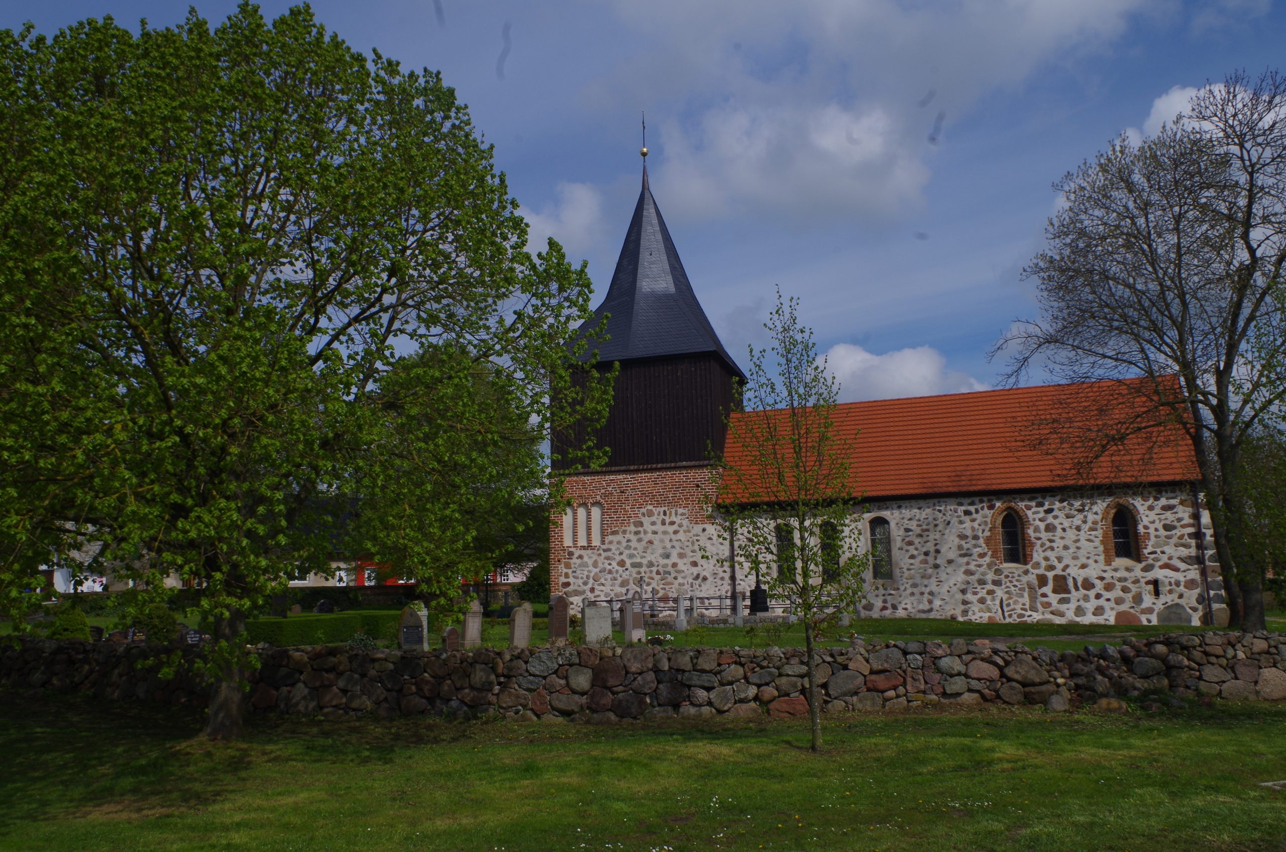 Zirzow-Dorfkirche